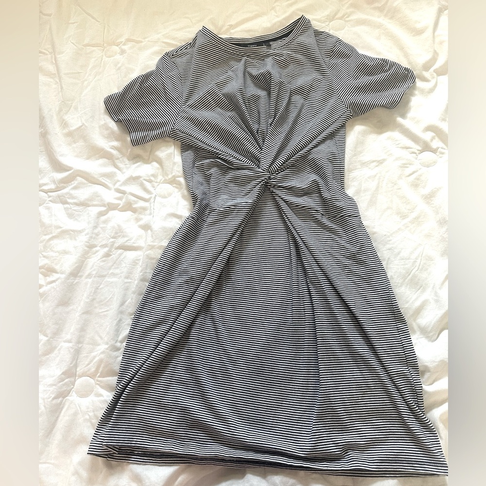 Theory Front Twist Shirt Dress Size Large